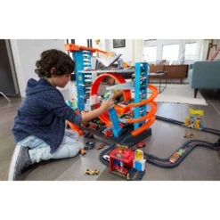 Hot Wheels Ultieme Garage + 2 Auto's -Poppen Speelgoed Winkel 1885173 0312b2f0